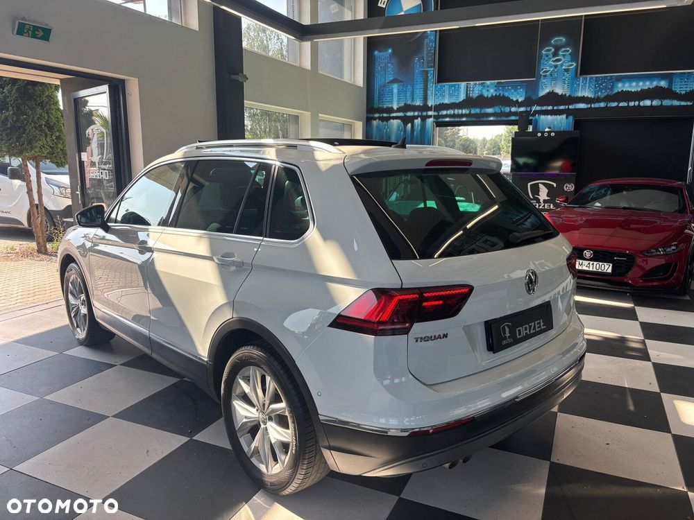 Volkswagen Tiguan - 4