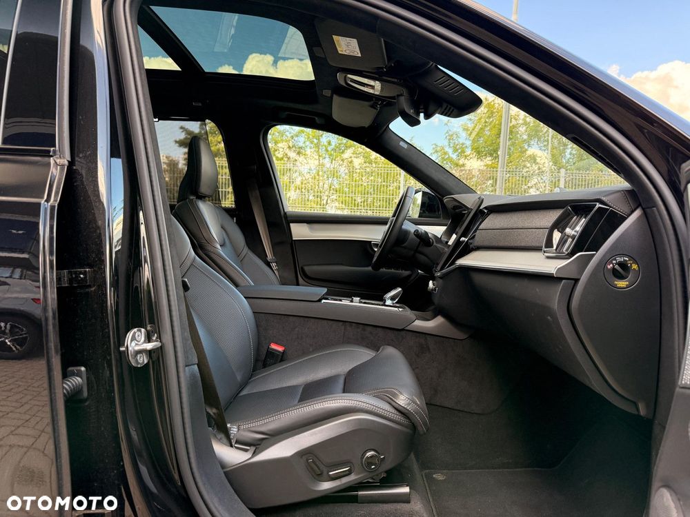 Volvo XC 90 - 24