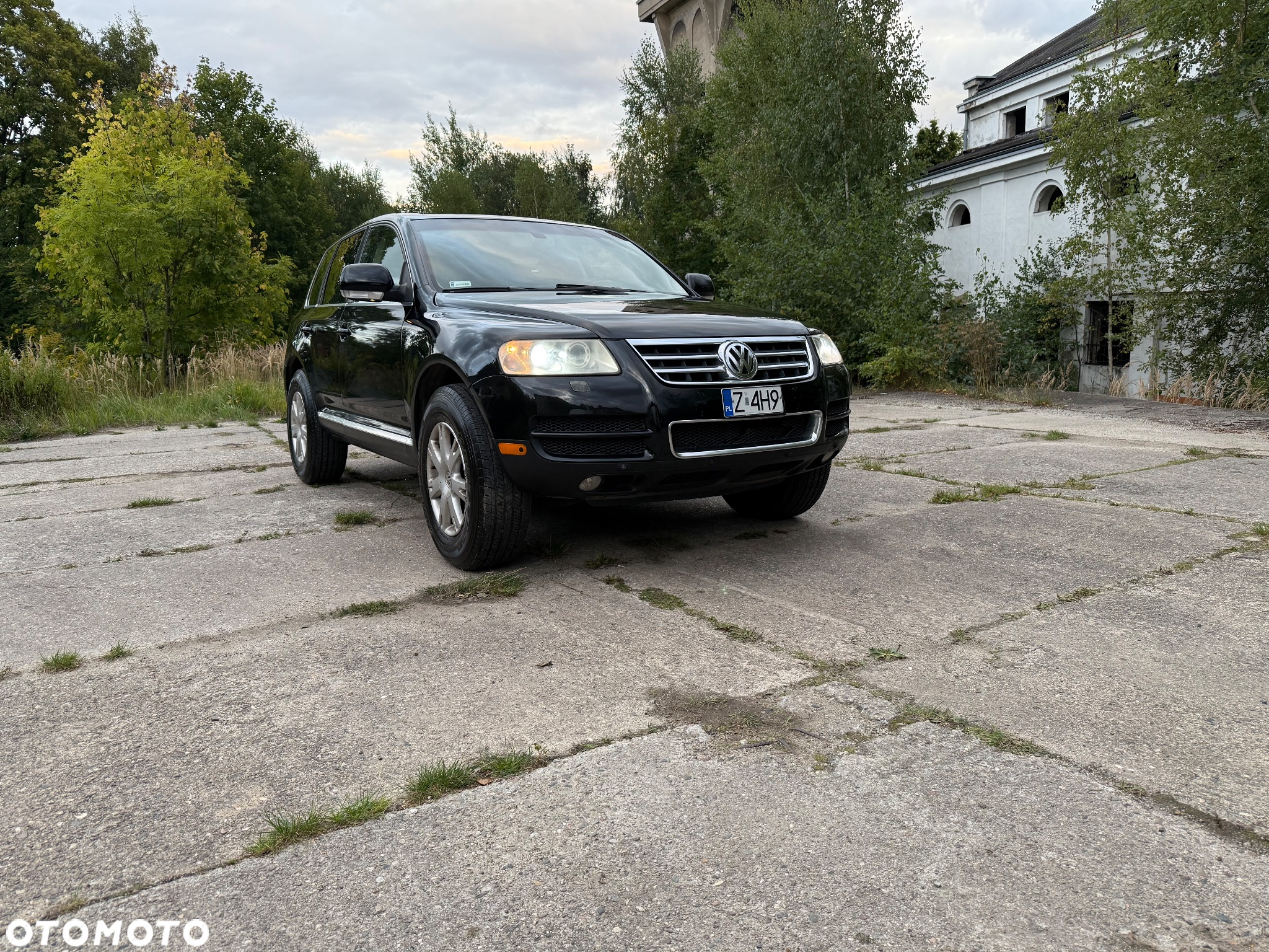 Volkswagen Touareg 4.2 V8 Automatik Individual - 3