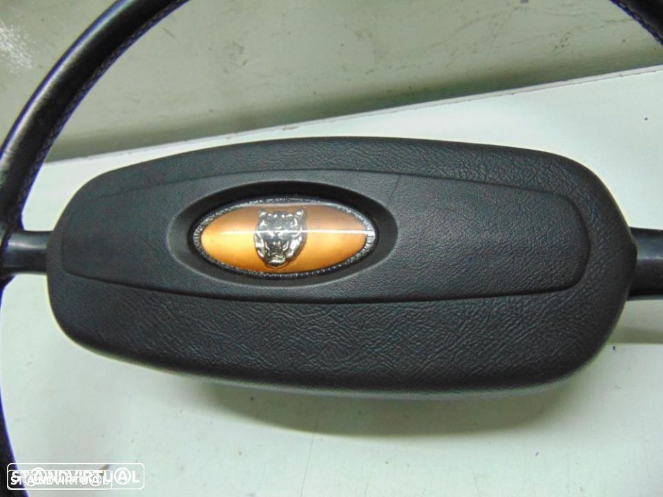 Jaguar XJR6 e outros anos 60 e 70 volante - 5