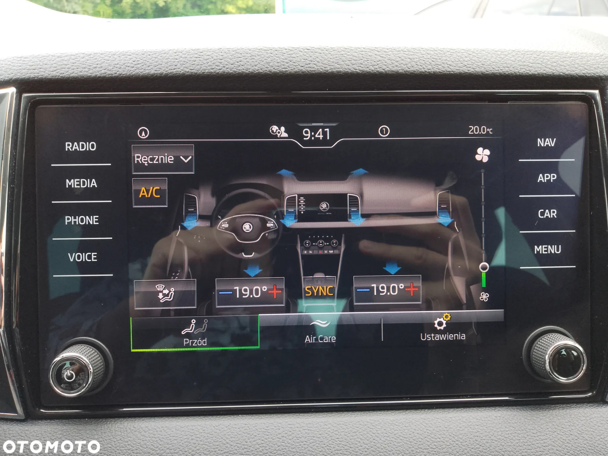 Skoda Karoq 1.5 TSI ACT 4x2 Ambition DSG - 15