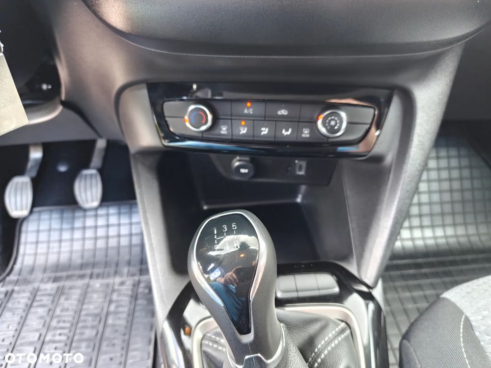 Opel Corsa 1.2 S&S - 11