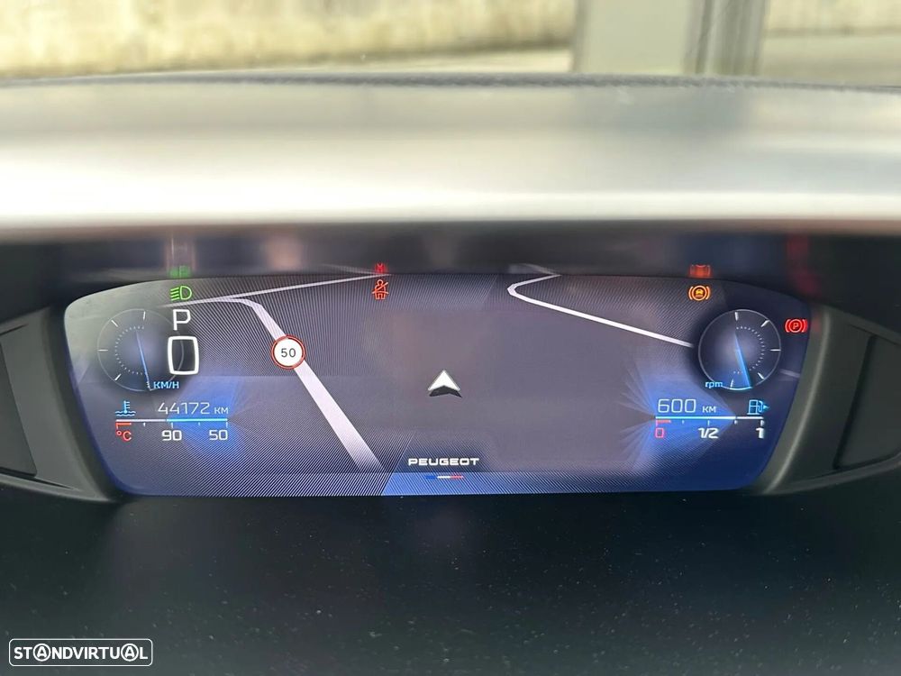 Peugeot 308 1.5 BlueHDi Allure EAT8 - 24