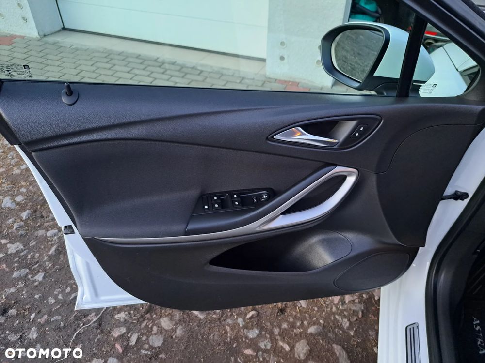 Opel Astra 1.4 Turbo Active - 15