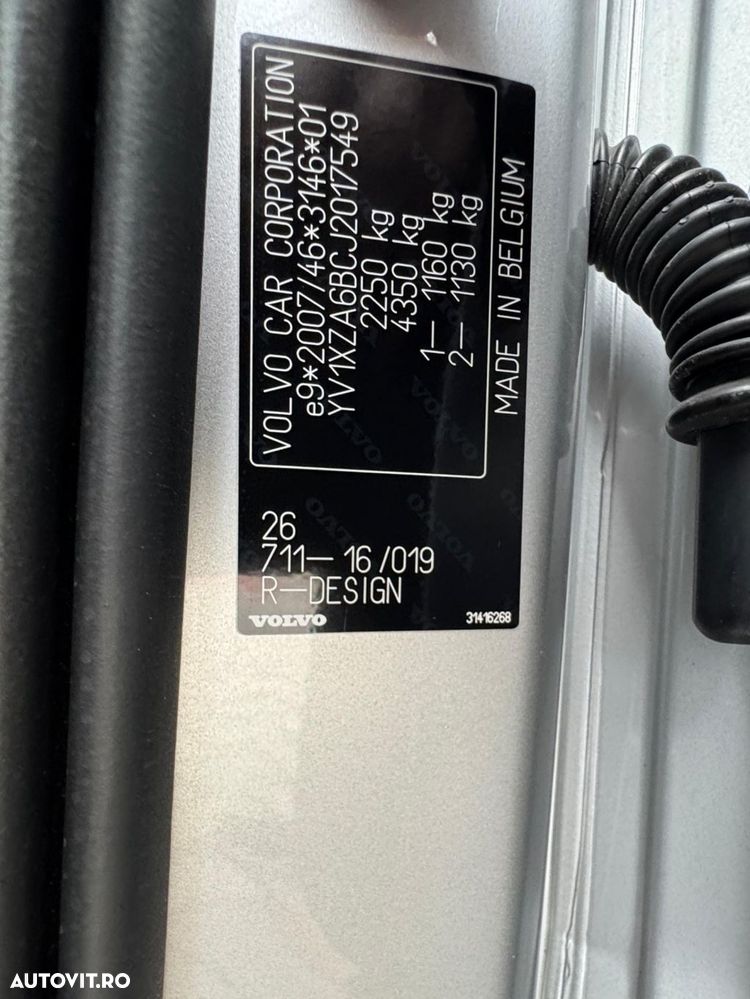 Volvo XC 40 - 20