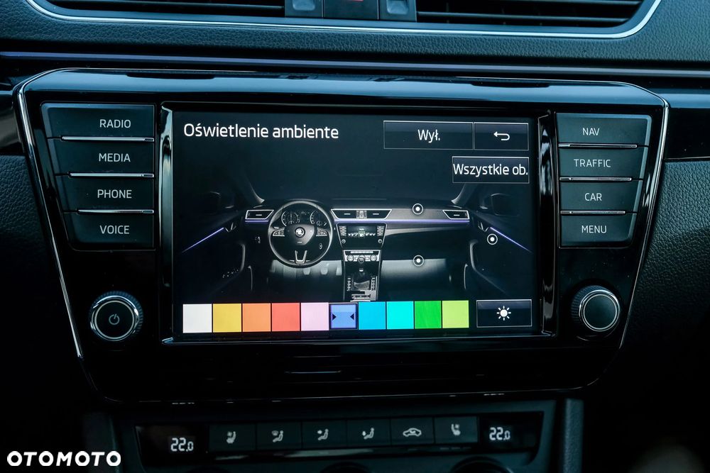 Skoda Superb 2.0 TDI 4x4 DSG L&K - 34