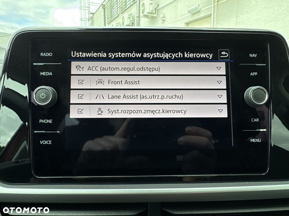 Volkswagen T-Roc - 26