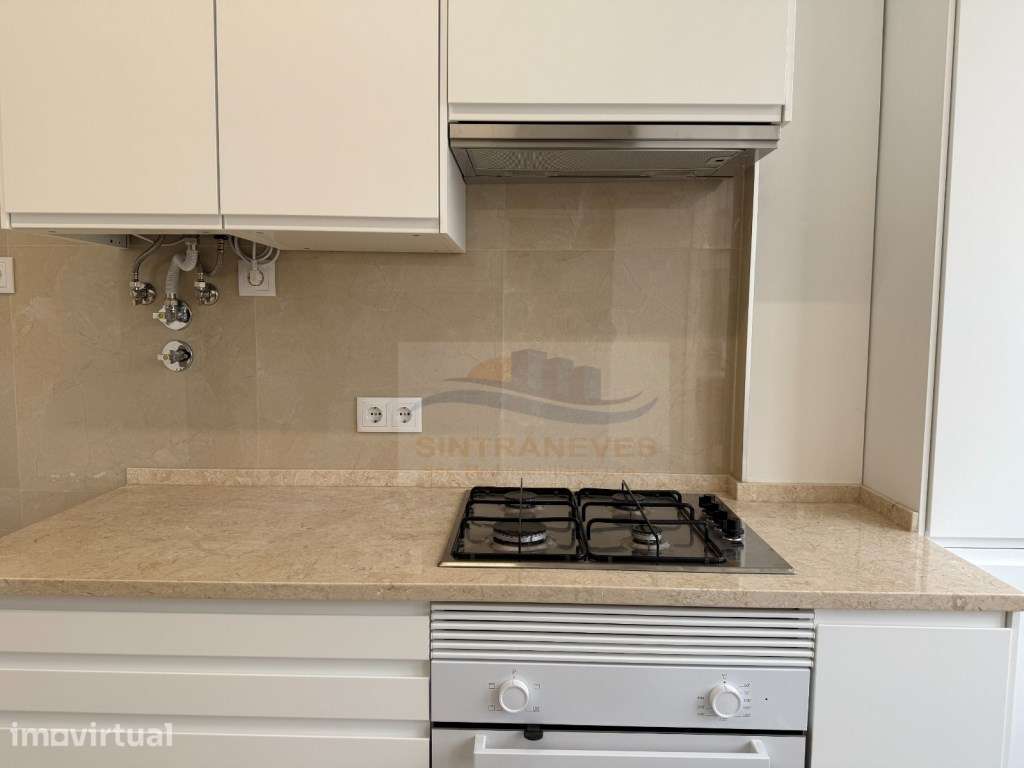 Excelente apartamento T3 Totalmente Remodelado com duas casas de banho - Grande imagem: 5/22