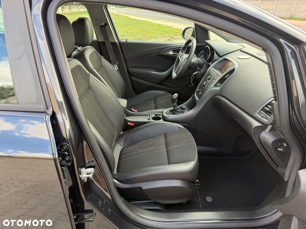 Opel Astra 1.4 Turbo ENERGY - 29