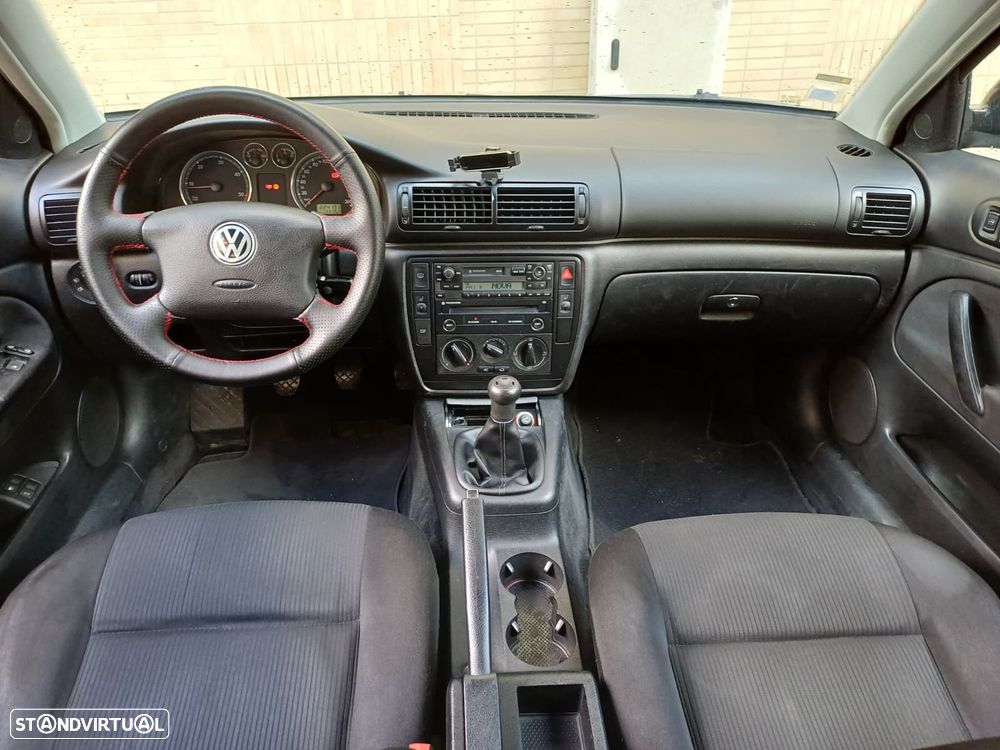 VW Passat Variant 1.9 TDi Confortline - 18