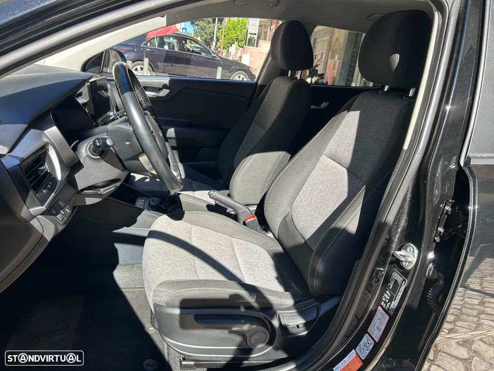 Kia Stonic 1.2 MPi Vibe - 11