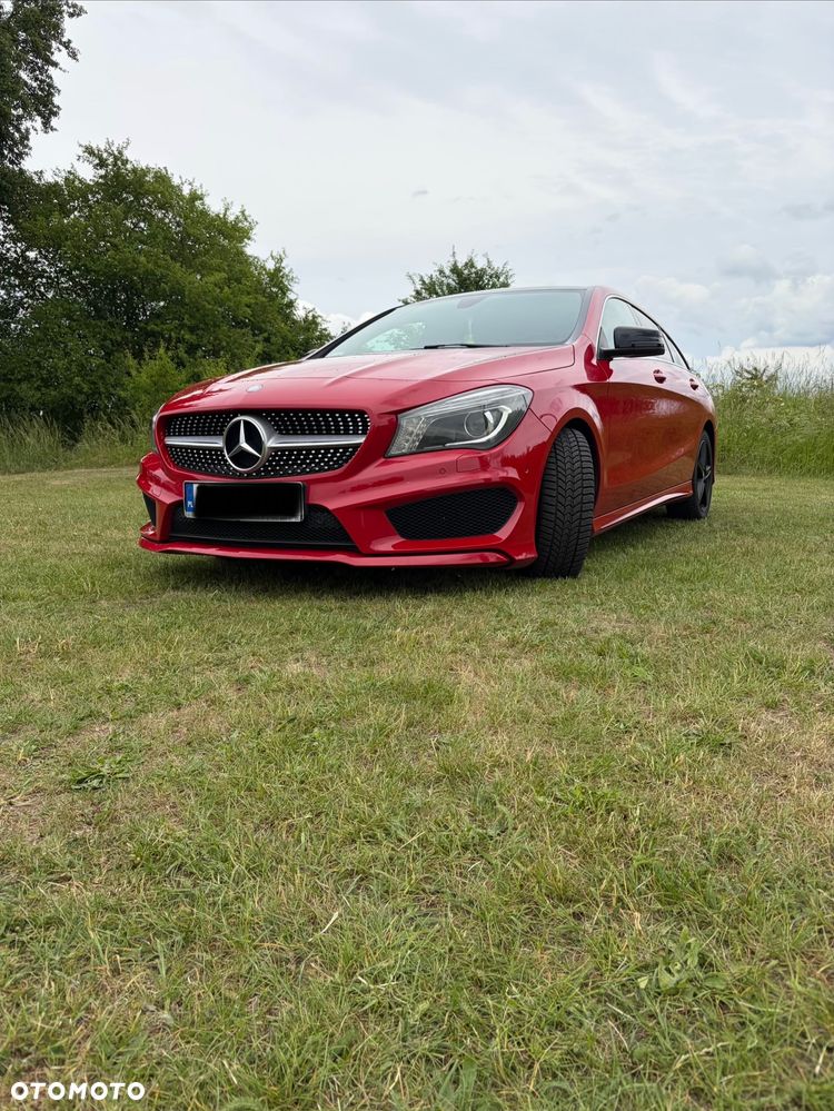 Mercedes-Benz CLA 200 7G-DCT - 3