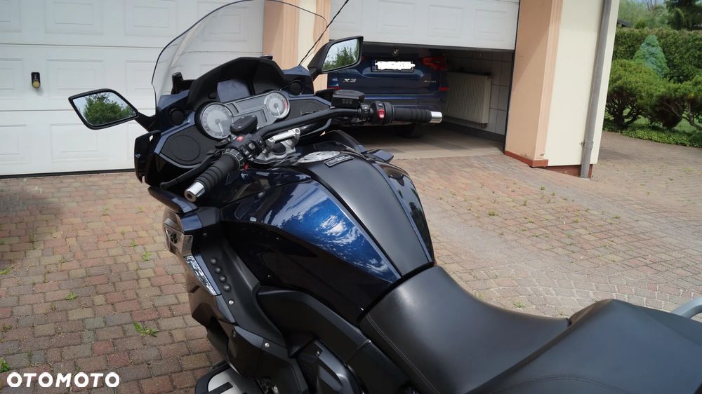 BMW K - 8