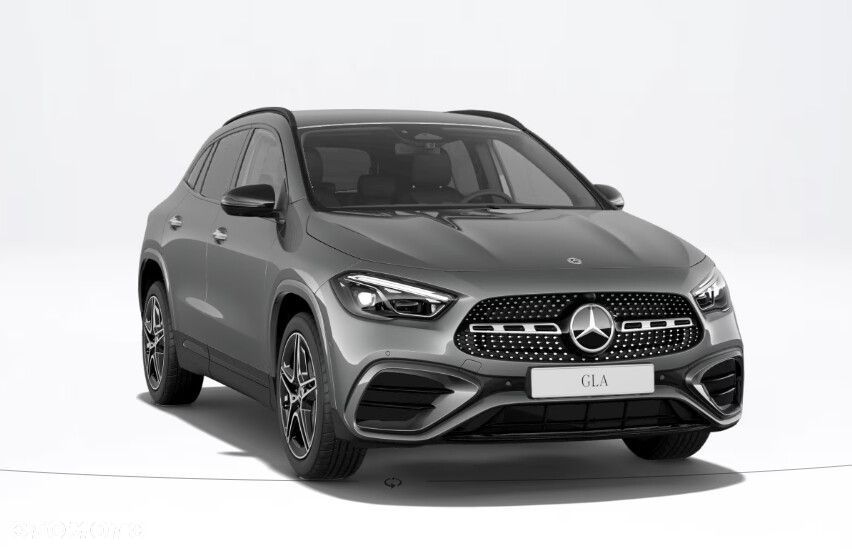 Mercedes-Benz GLA - 3