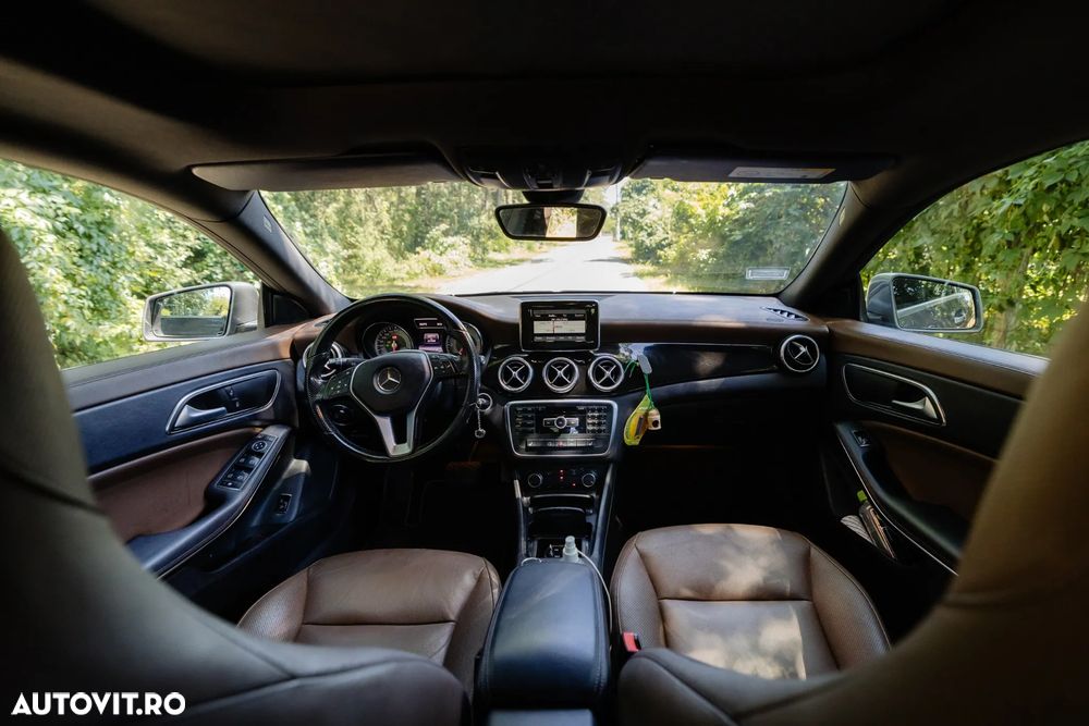 Mercedes-Benz CLA 220 - 21