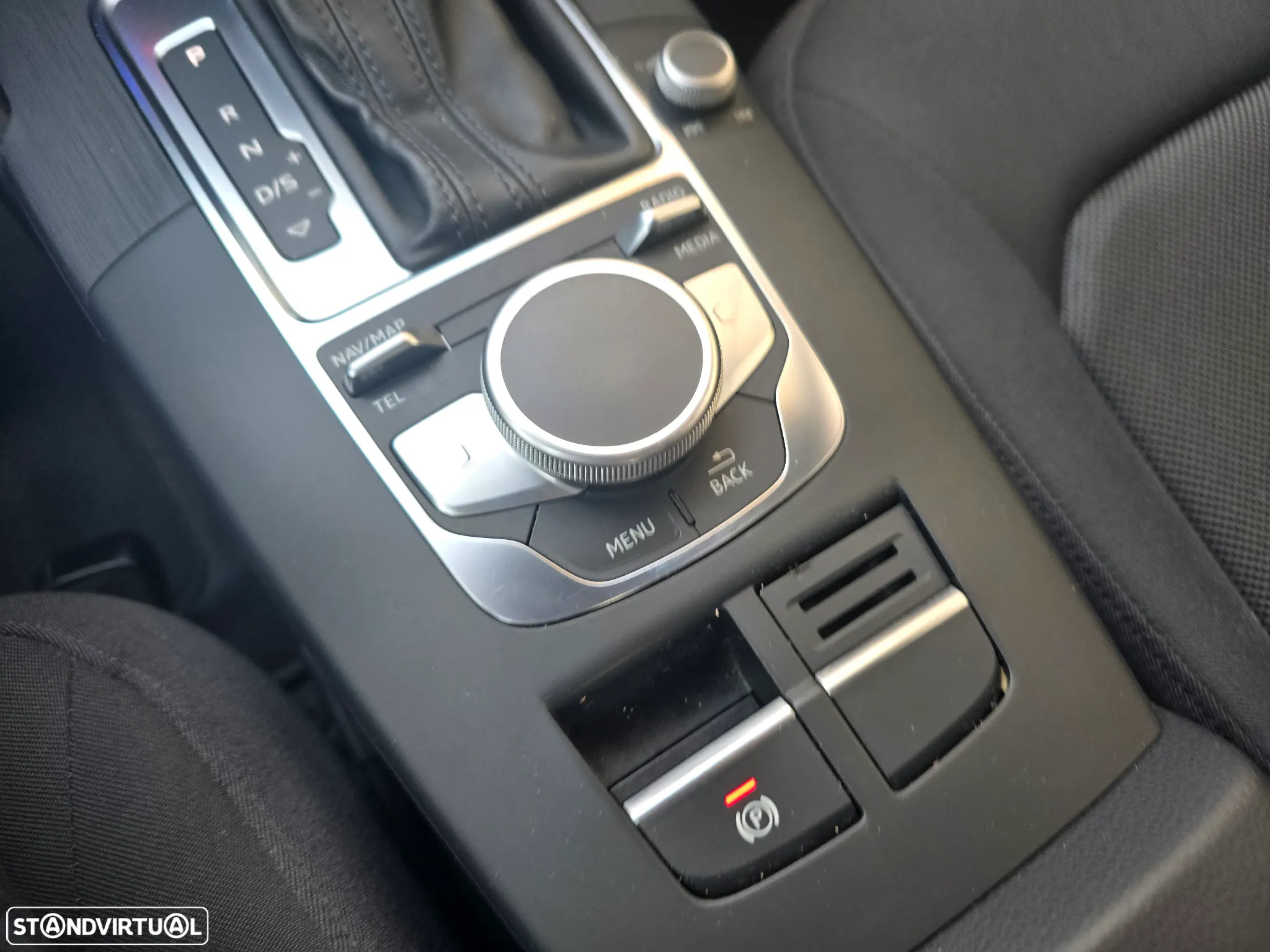Audi A3 Sportback 1.6 TDI S-line S tronic - 34