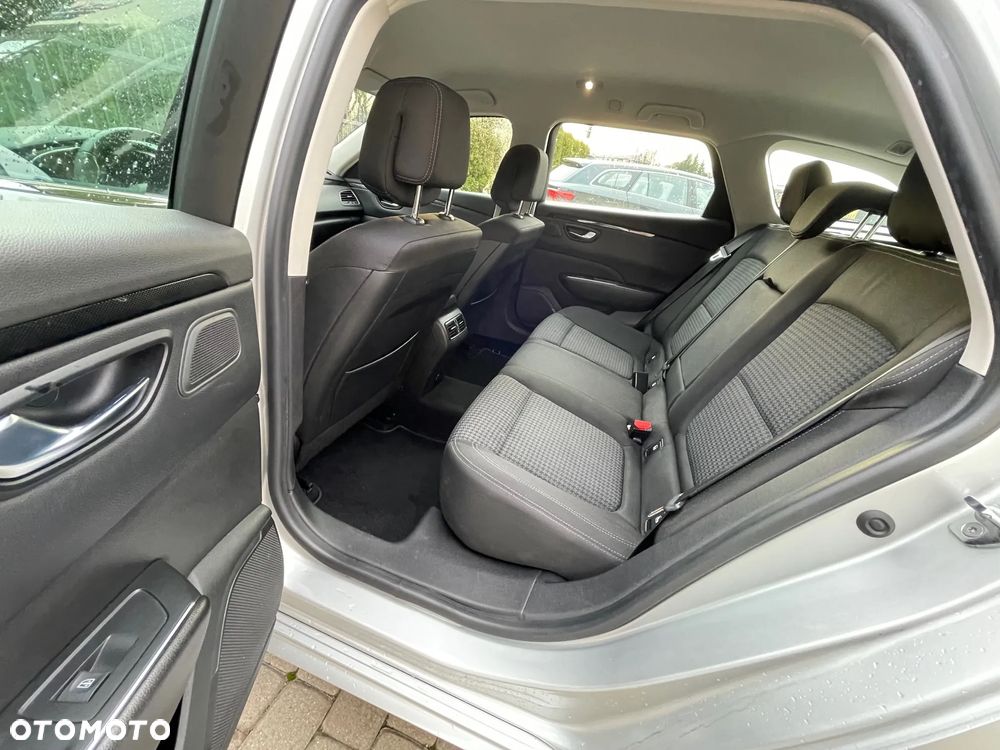 Renault Talisman 1.7 Blue dCi Business - 11