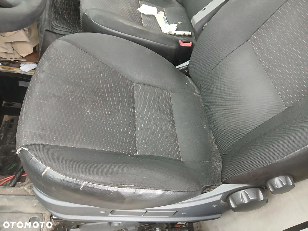 CITROEN JUMPER III EWP L2H2 16R fotel fotele kanapa deska kokpit podsufitka boczek boczki klamka - 7