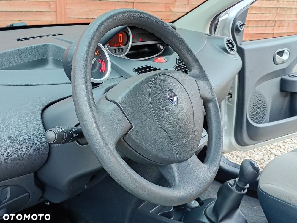 Renault Twingo 1.2 LEV 16V 75 Yahoo - 17