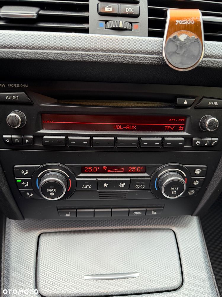 BMW Seria 3 320i - 16