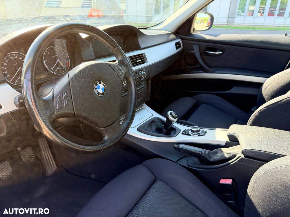 BMW Seria 3 320d - 9