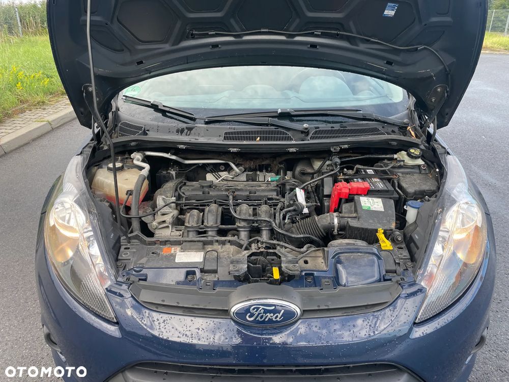 Ford Fiesta - 10
