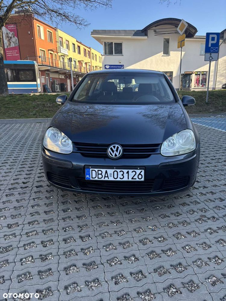Volkswagen Golf 1.9 TDI Entry - 1
