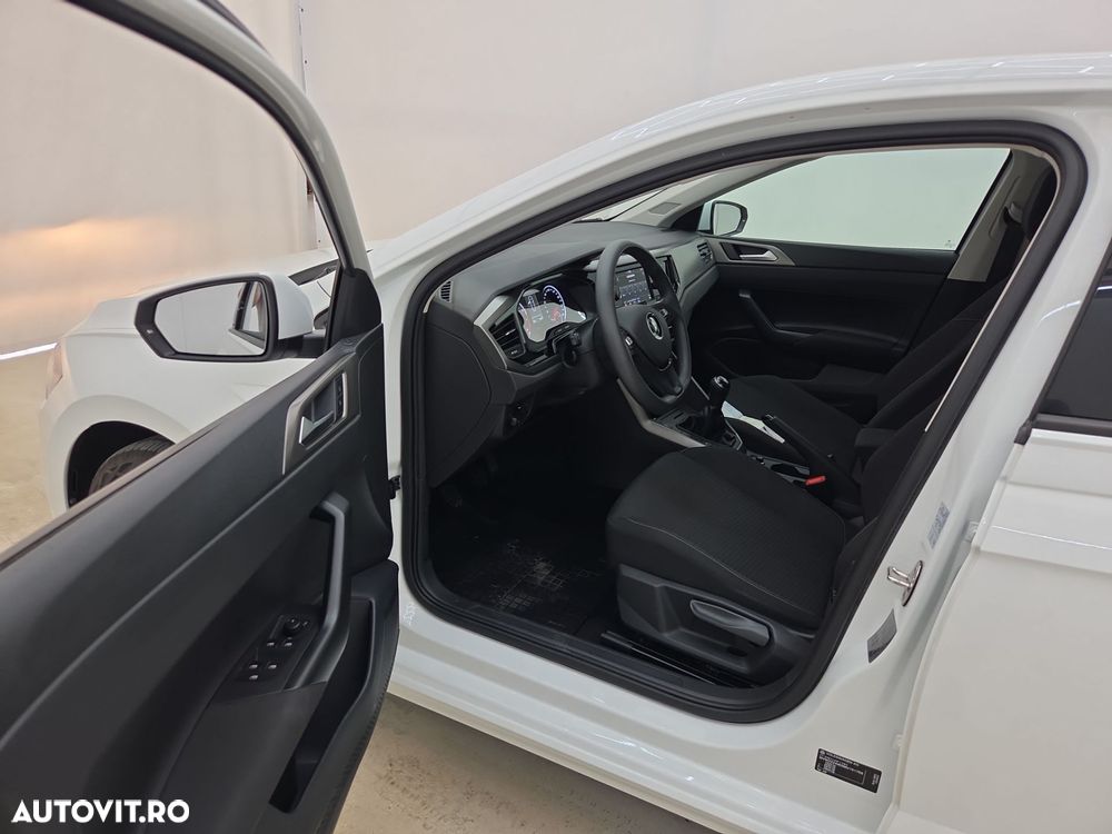 Volkswagen Polo - 5