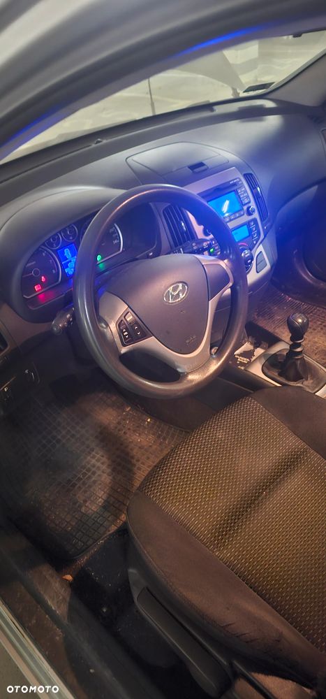 Hyundai i30 1.4 Comfort - 10