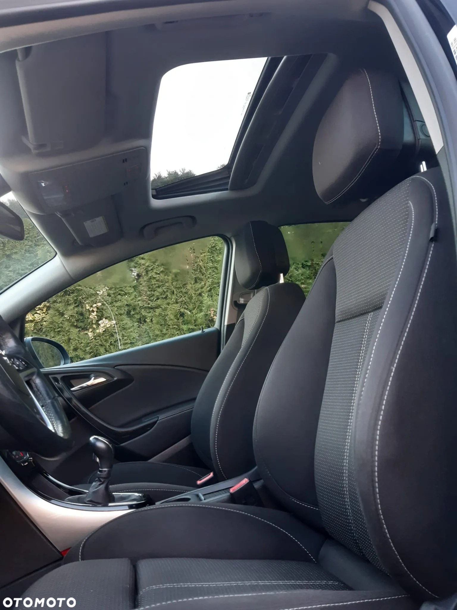 Opel Astra IV 2.0 CDTI Cosmo - 8