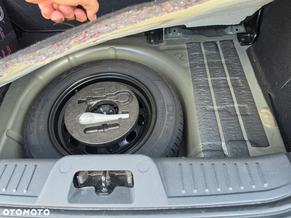 Ford Fiesta - 17