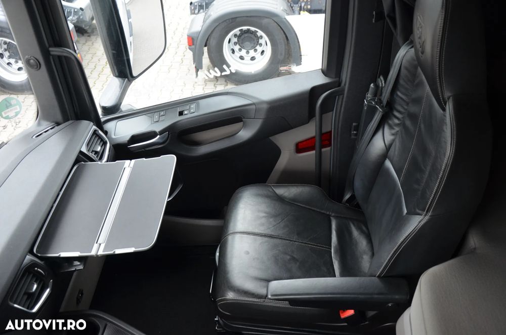Scania S 500 / 6x2/4 PUSHER / SKÓRA / FULL LED / FULL AIR / PRZESUWANE SIODŁO / ACC / NAVI / KAMERA / ALUSY / DE 8558 - 29