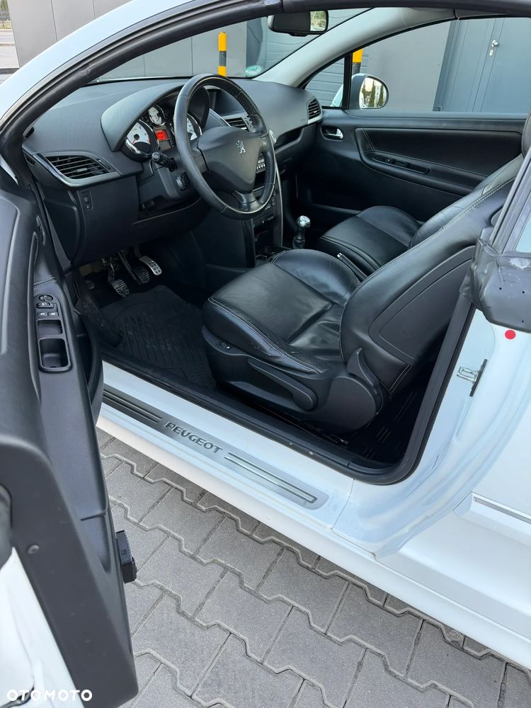 Peugeot 207 CC 120 VTi Premium - 14