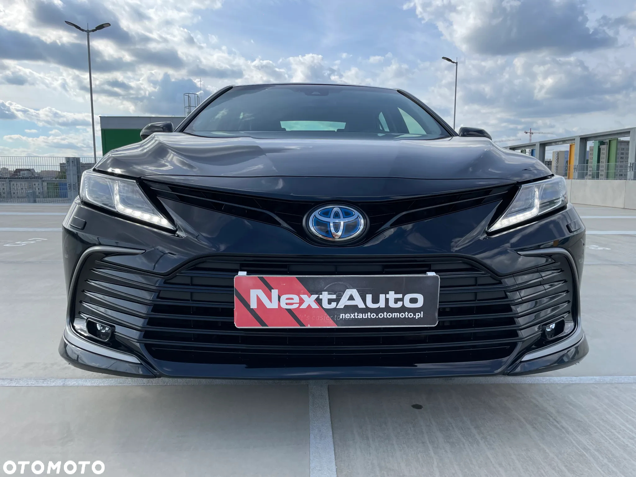 Toyota Camry 2.5 Hybrid Prestige CVT - 3