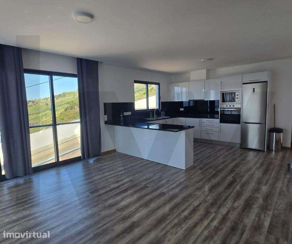 Moradia T3 Moderna para Arrendamento em Gaula - Grande imagem: 3/20