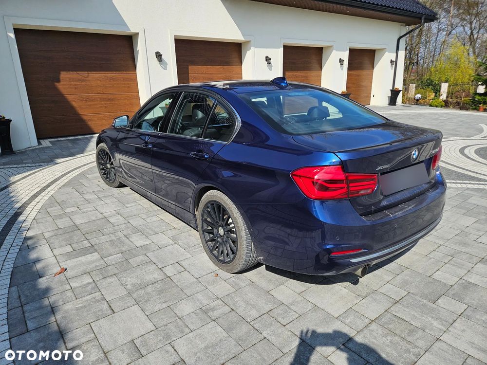 BMW Seria 3 320i xDrive - 3