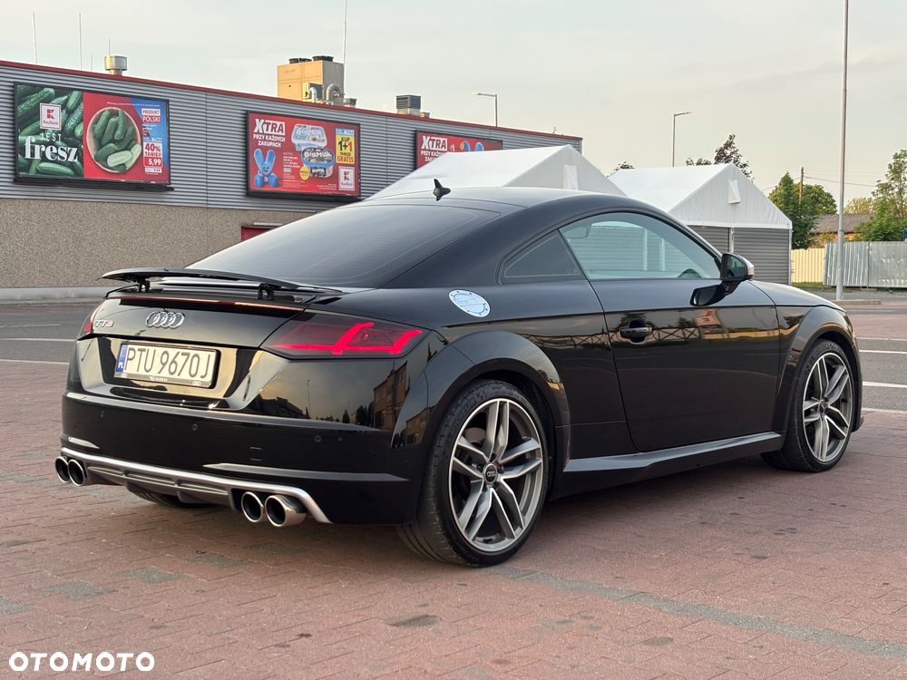 Audi TT S Coupé - 3
