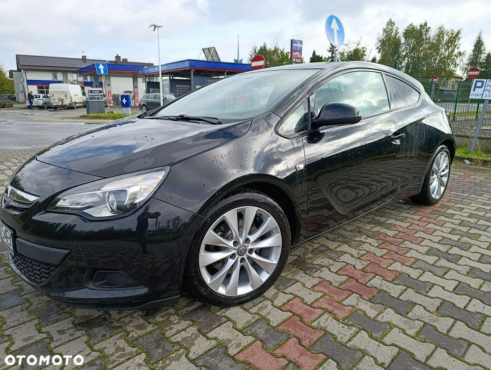 Opel Astra GTC 1.4 Turbo