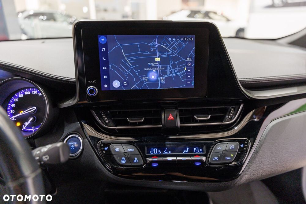 Toyota C-HR 2.0 Hybrid Style - 32