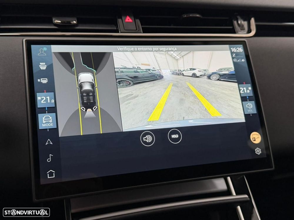 Land Rover Range Rover Evoque 1.5 P300e AWD Auto - 34