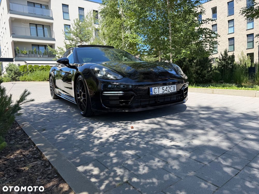 Porsche Panamera 4 E-Hybrid 10 Years Edition - 30