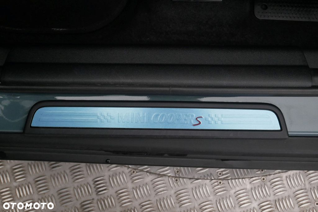 MINI Countryman - 24