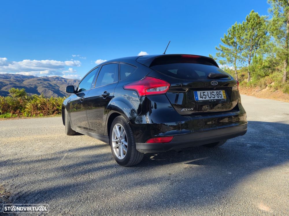 Ford Focus 1.5 TDCi Trend+ - 6