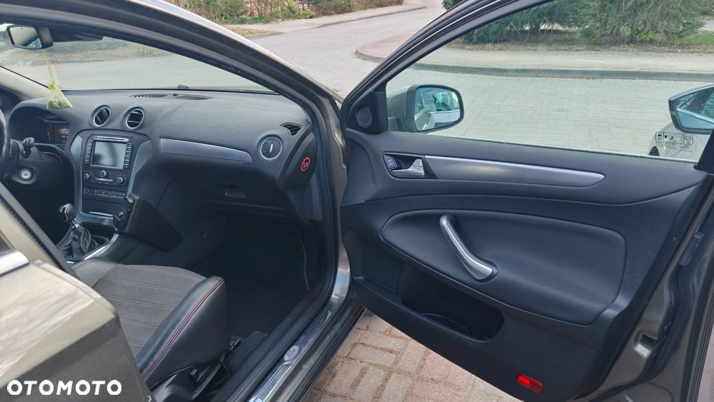 Ford Mondeo 2.0 TDCi Titanium S - 20