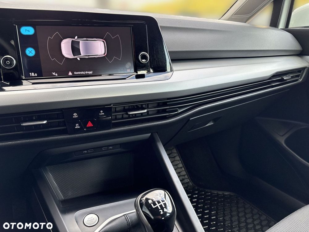 Volkswagen Golf - 20