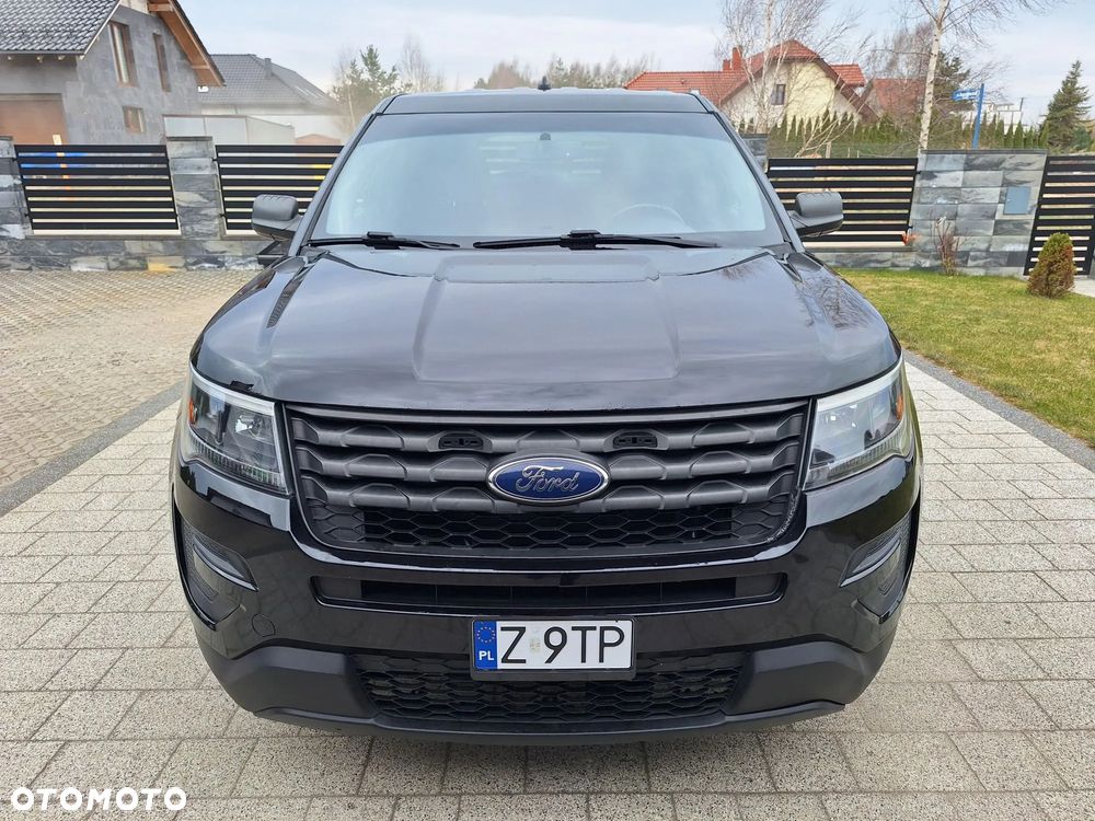 Ford Explorer - 2