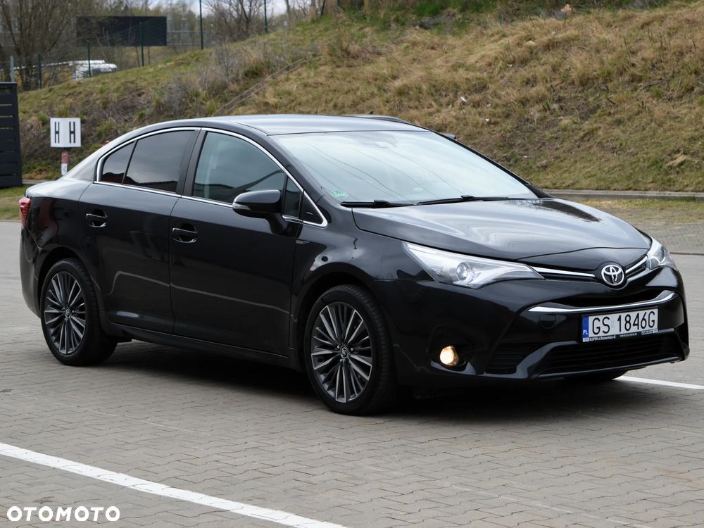 Toyota Avensis 2.0 D-4D Premium - 3