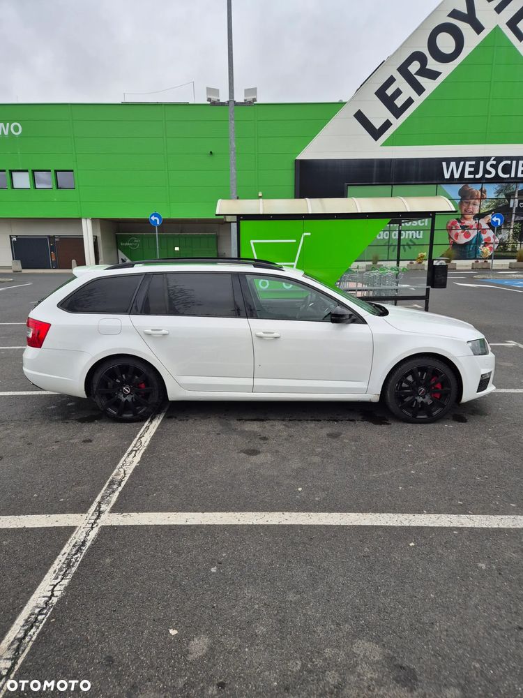 Skoda Octavia 2.0 TDI RS DSG - 5