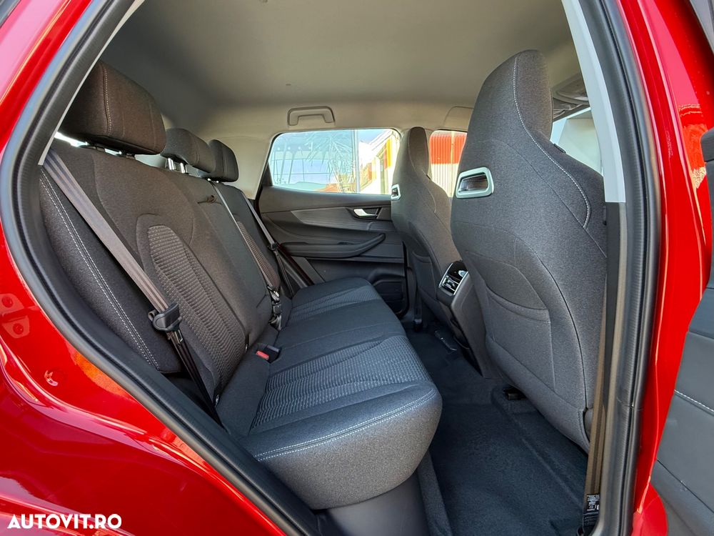 Chery Tiggo 4 1.5 TGDI DHT HEV Comfort - 33