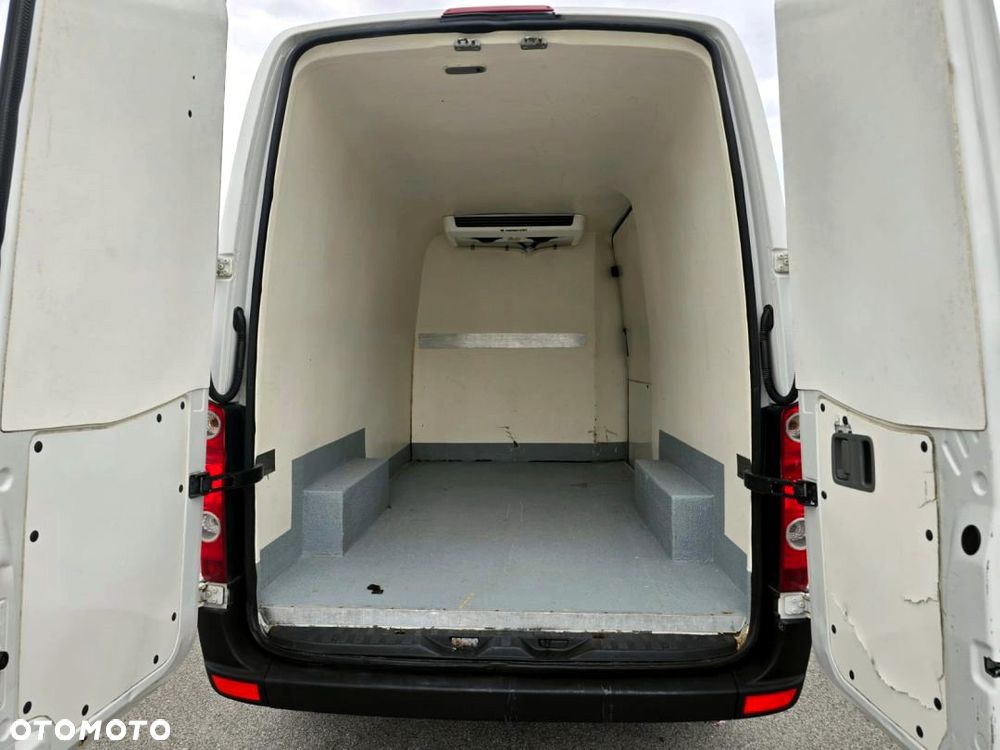 Volkswagen CRAFTER 2.0 TDI - 165 KM – L2H2 – IZOTERMA - CHŁODNIA – MROŹNIA (-20’C) - 35